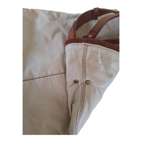 Lucky Brand Cream and Brown Shoulder Bag with Adjustable Straps - Picture 7 of 12